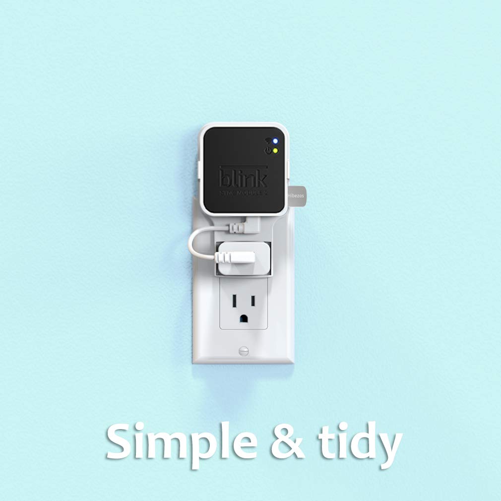 256GB USB Flash Drive & Outlet Mount B734562