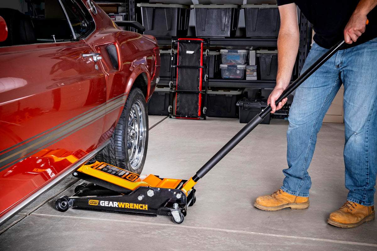 3.5 Ton Low Profile Floor Jack P198397